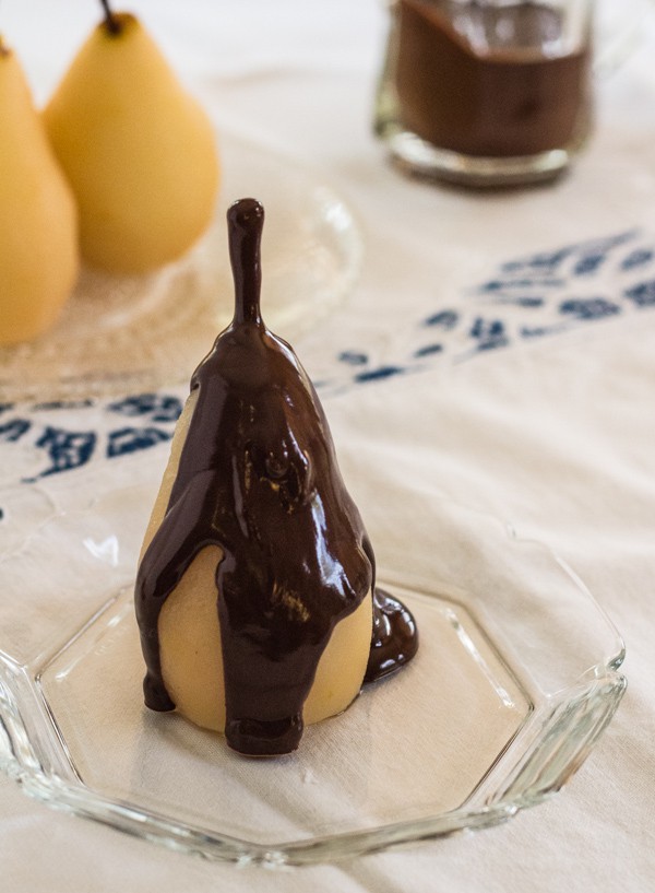 Cinnamon poached pears