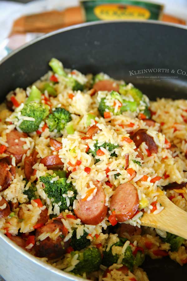 easy family dinner recipe - Cheesy Broccoli Sausage Skillet Dinner