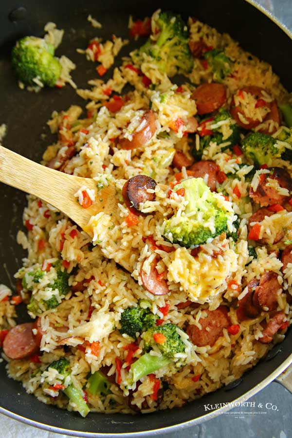 one pan dinner - Cheesy Broccoli Sausage Skillet Dinner