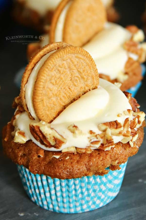 How to make Carrot Cake Cupcakes with Cream Cheese Frosting