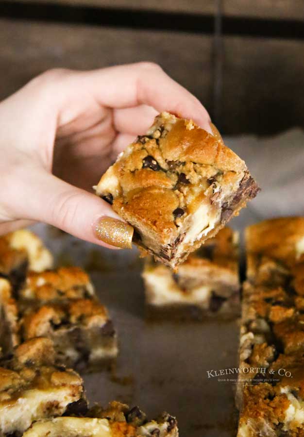 Easy dessert recipe - Chocolate Chip Cookie Cheesecake Bars