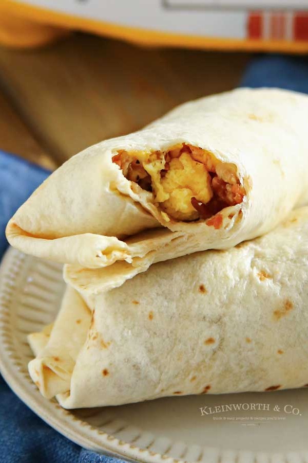 How to make Air Fryer Breakfast Burritos