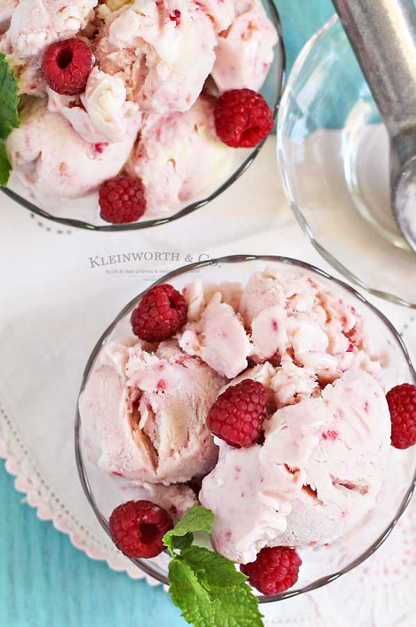 dessert recipe - Raspberry White Chocolate Frozen Yogurt