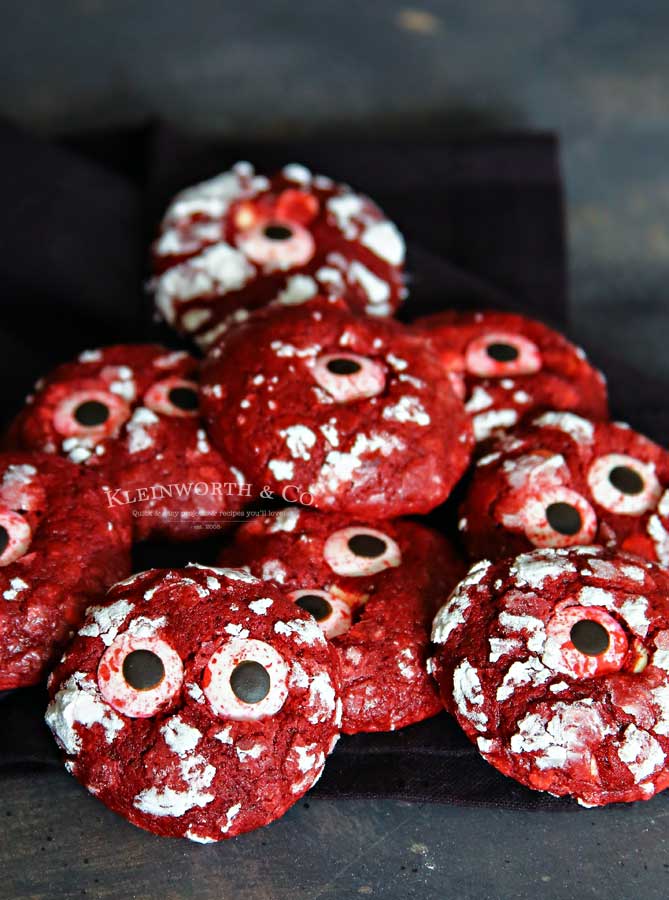 How to make Bloodshot Eyeball Red Velvet Crinkle Cookies