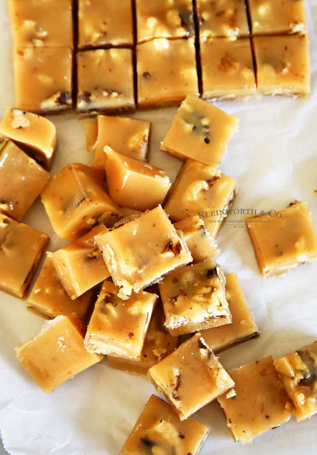 Old-Fashioned Soft Stovetop Caramels : Hearts Content Farmhouse