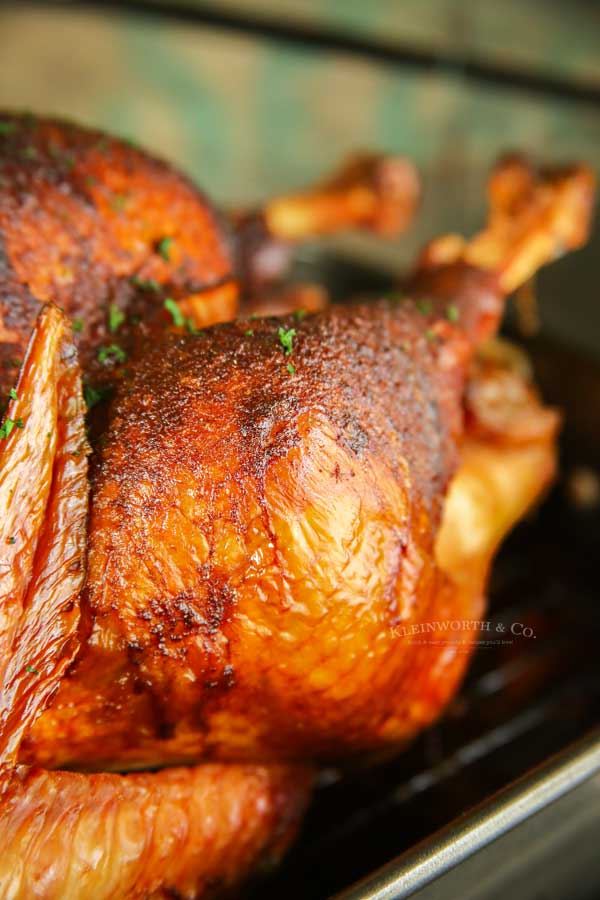 How to make - Applewood Smoked Turkey - Traeger Recipe