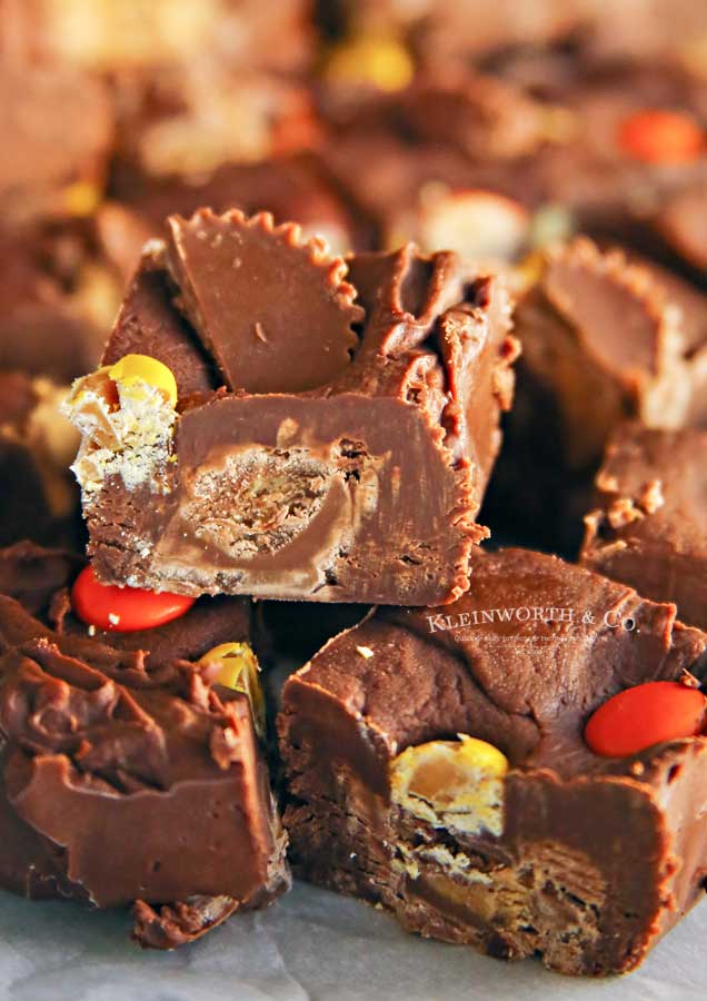 peanut butter - Easy Microwave Reese's Fudge
