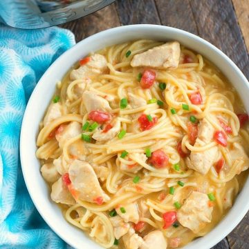 Pressure Cooker Cheesy Chicken Spaghetti