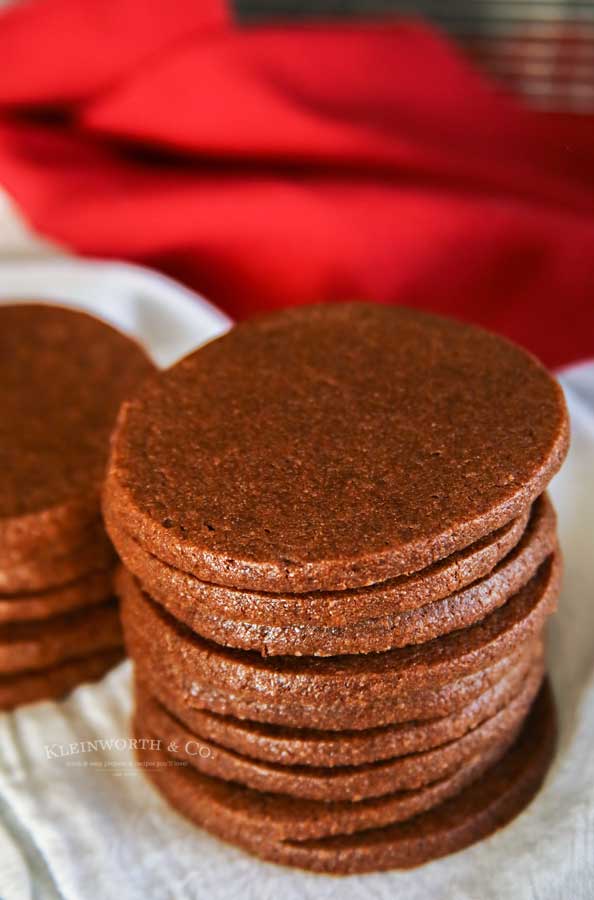 soft & chewy Chocolate Sugar Cookies