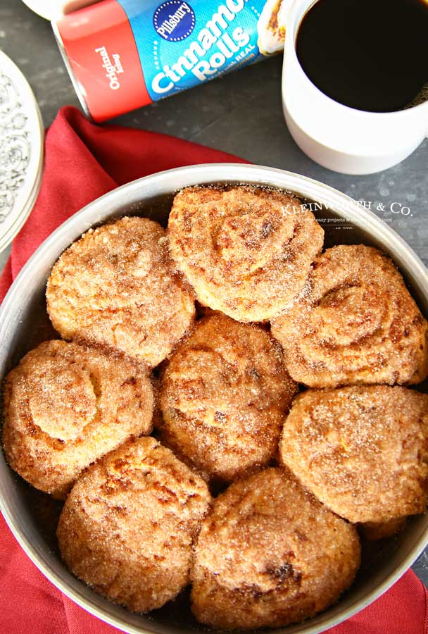 Eggnog Cinnamon Rolls with Keruig