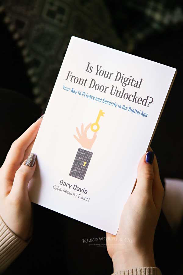 Digital Security Book - Must-Have Office & Travel Essentials for Entrepreneurs