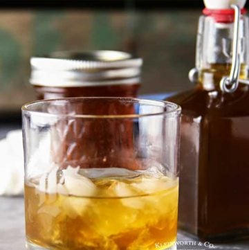 Liquor - Slow Cooker Salted Caramel Moonshine