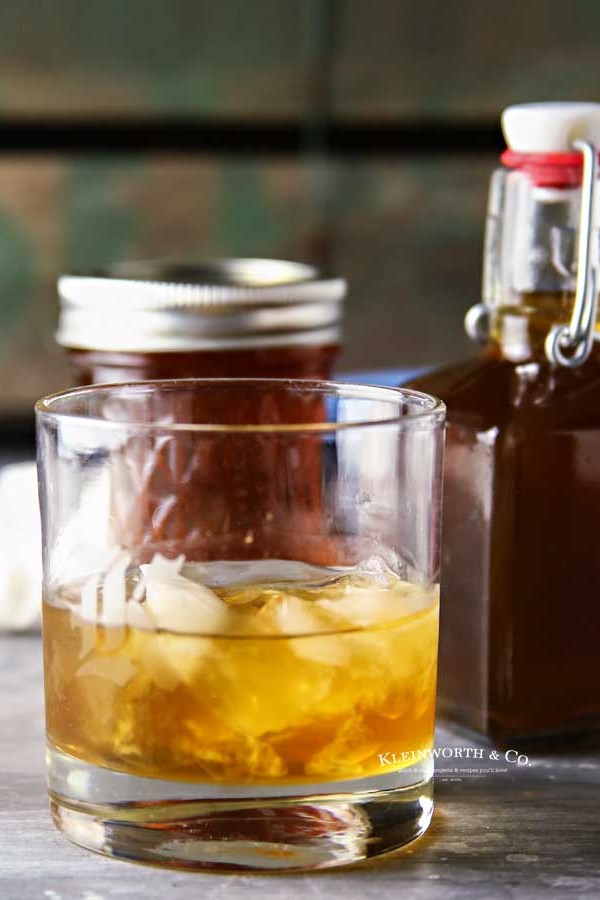 Liquor - Slow Cooker Salted Caramel Moonshine