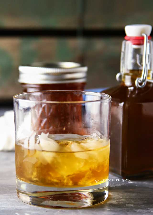 Liquor - Slow Cooker Salted Caramel Moonshine