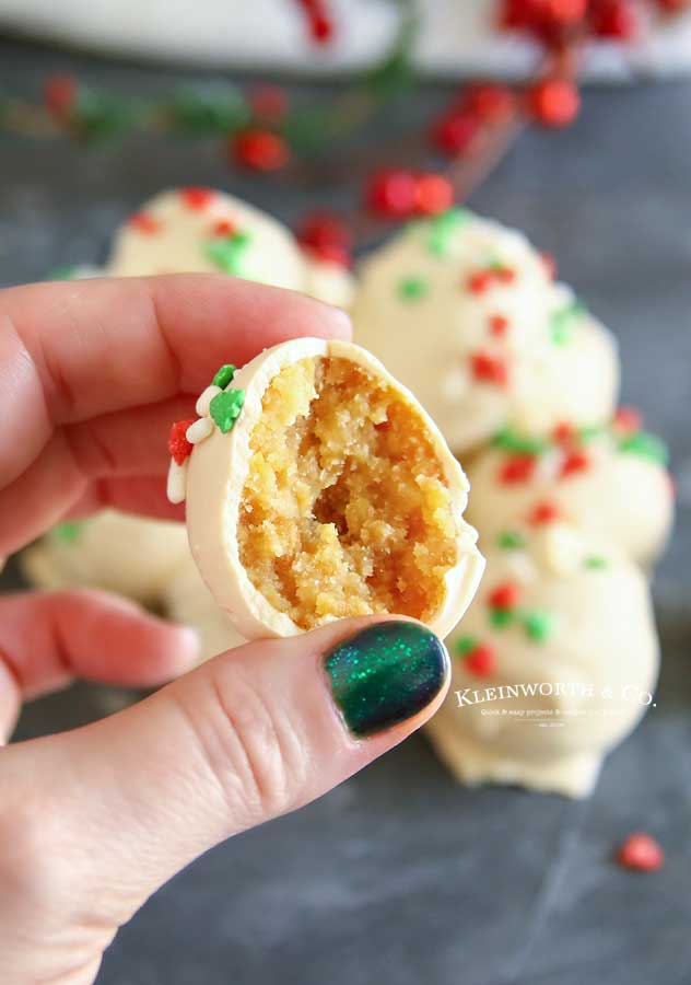 4 ingredient Sugar Cookie Truffles