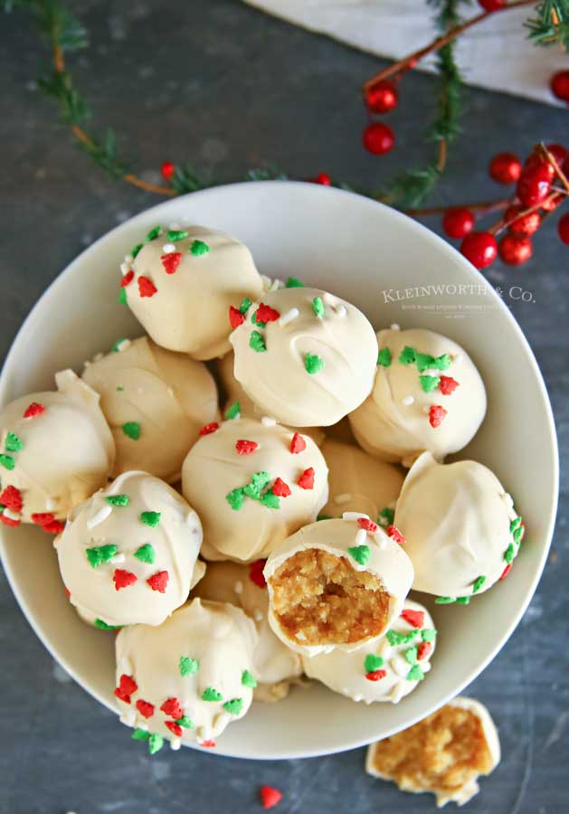 Christmas Sugar Cookie Truffles