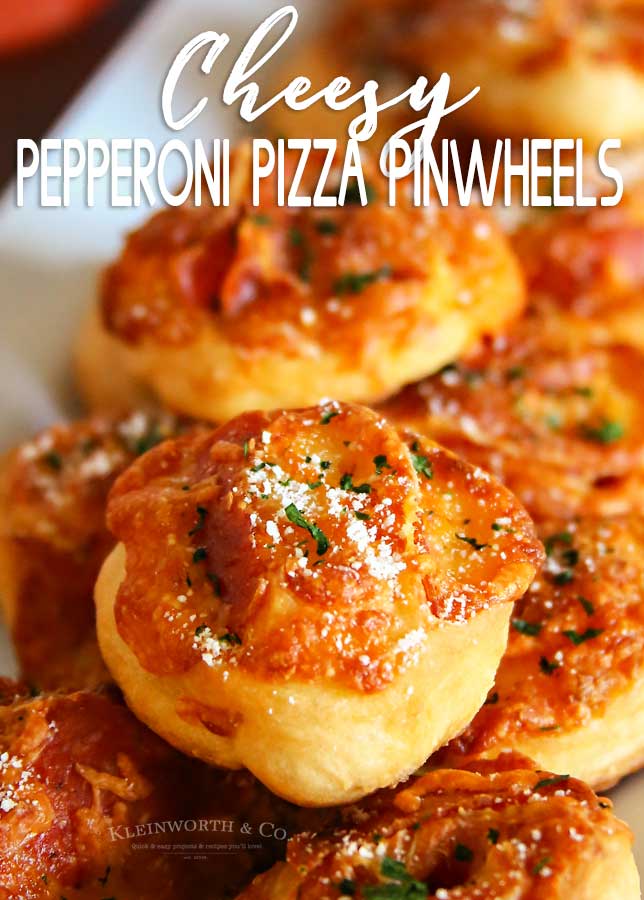 Cheesy Pepperoni Pizza Pinwheels