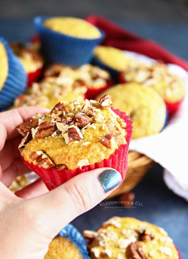 breakfast recipe - 3-Ingredient Banana Muffins