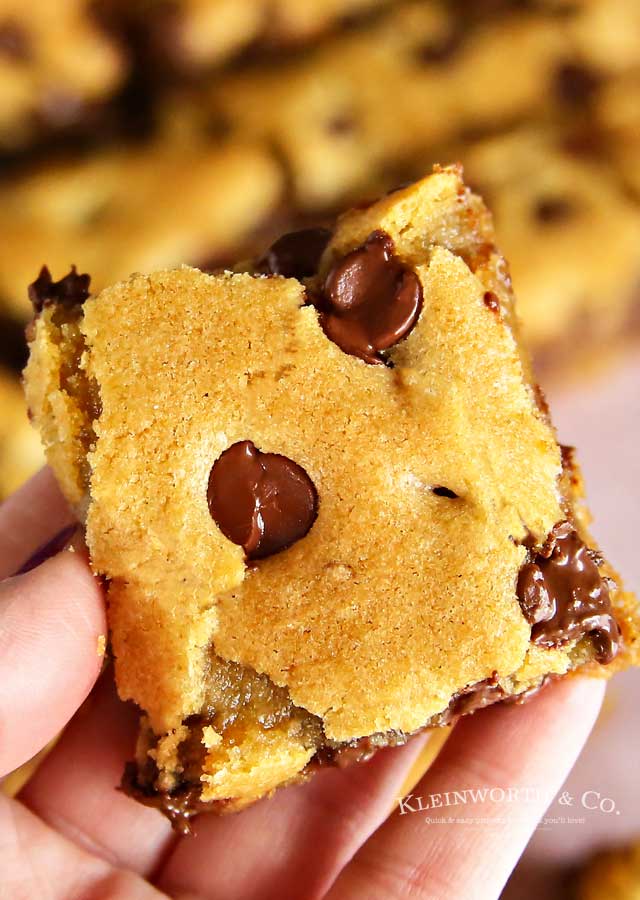 Chocolate Chip Cookie Bars recipe