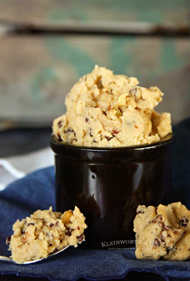 The Best Chocolate Chip Cookie Dough