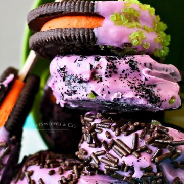 Decorated Halloween Oreo Cookies