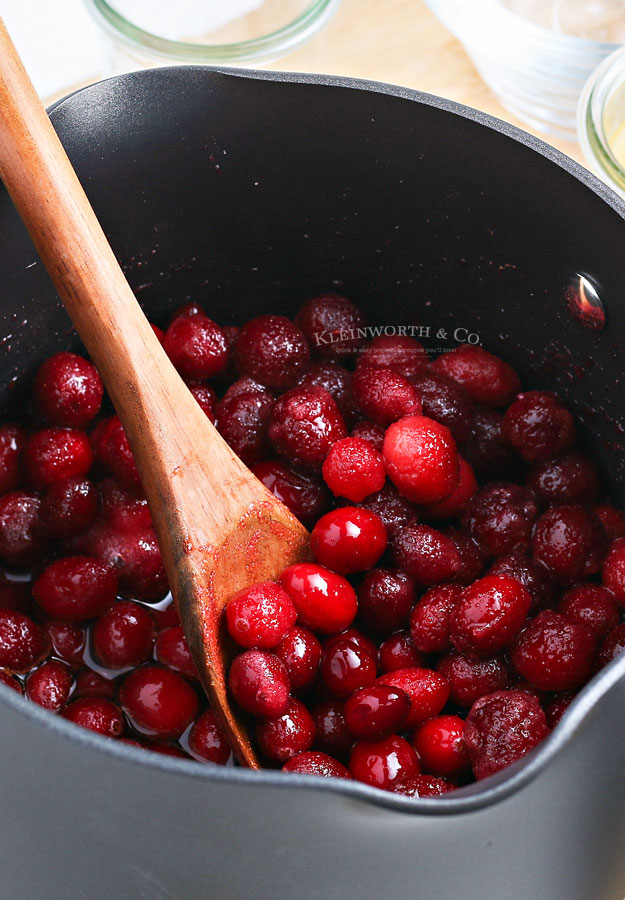 dissolving the sugar - cranberry