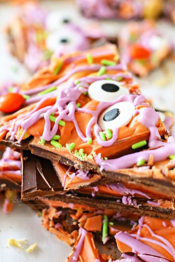 How to make Halloween Bark