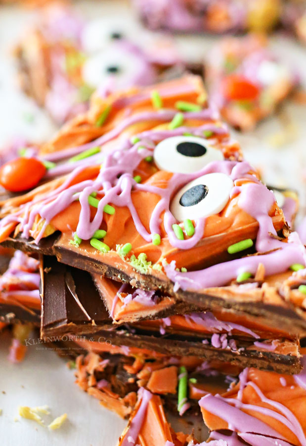 How to make Halloween Bark