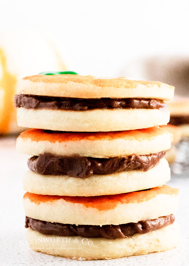 Chocolate Stuffed Sandwich Cookies - Pumpkin