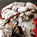 Easy Chocolate Crinkle Cookies