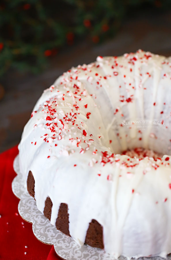 How to make Chocolate Peppermint Bundt Cake