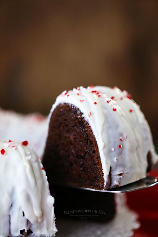 Ridiculously Easy Peppermint-Glazed Red Velvet Bundt Cake - The