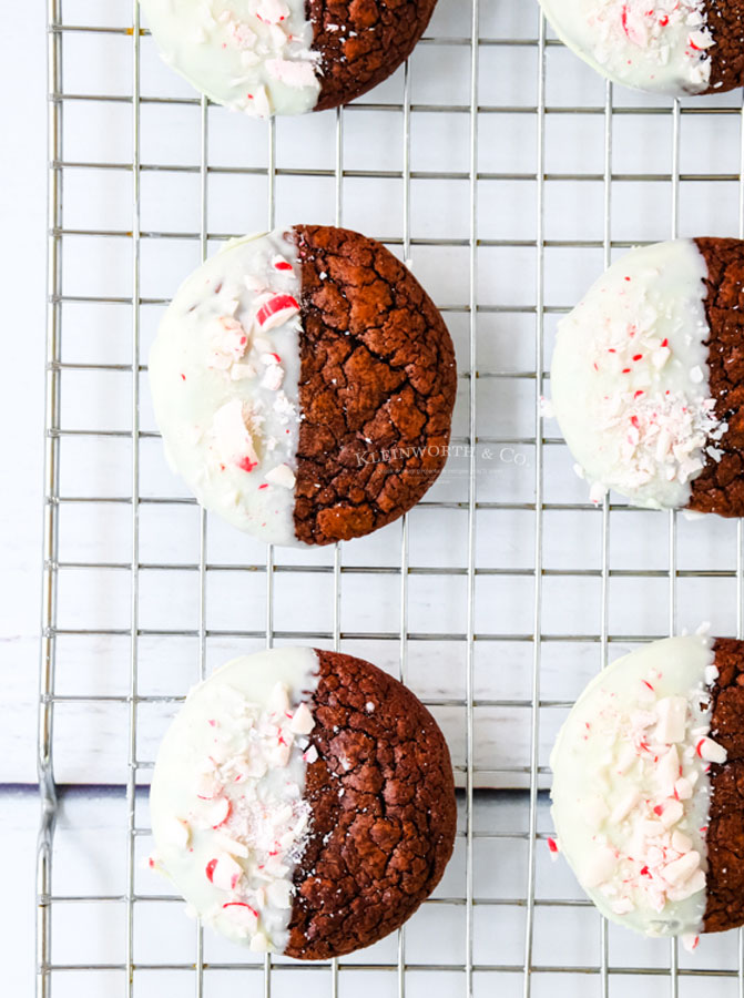 dipped chocolate cookies