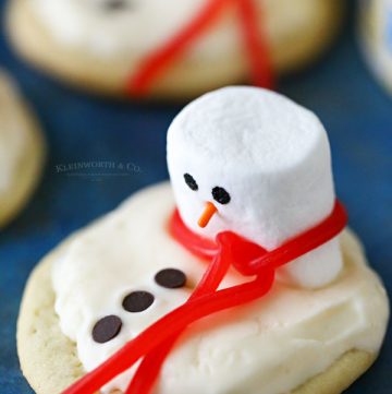 How to make Melting Snowman Frosted Cookies