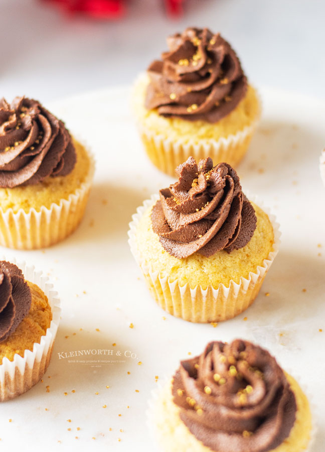 New Years party cupcakes