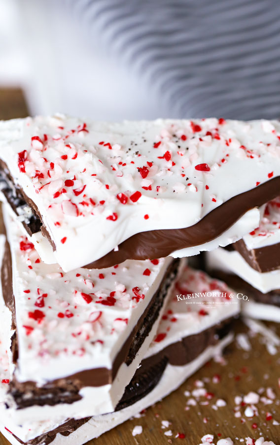 classic peppermint bark with oreos