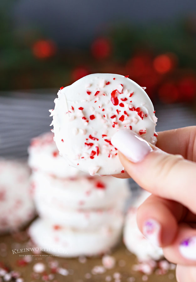 white chocolate oreo cookies