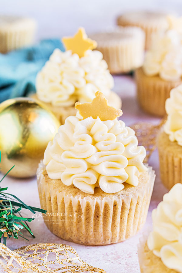 spiced eggnog cupcakes for New year's