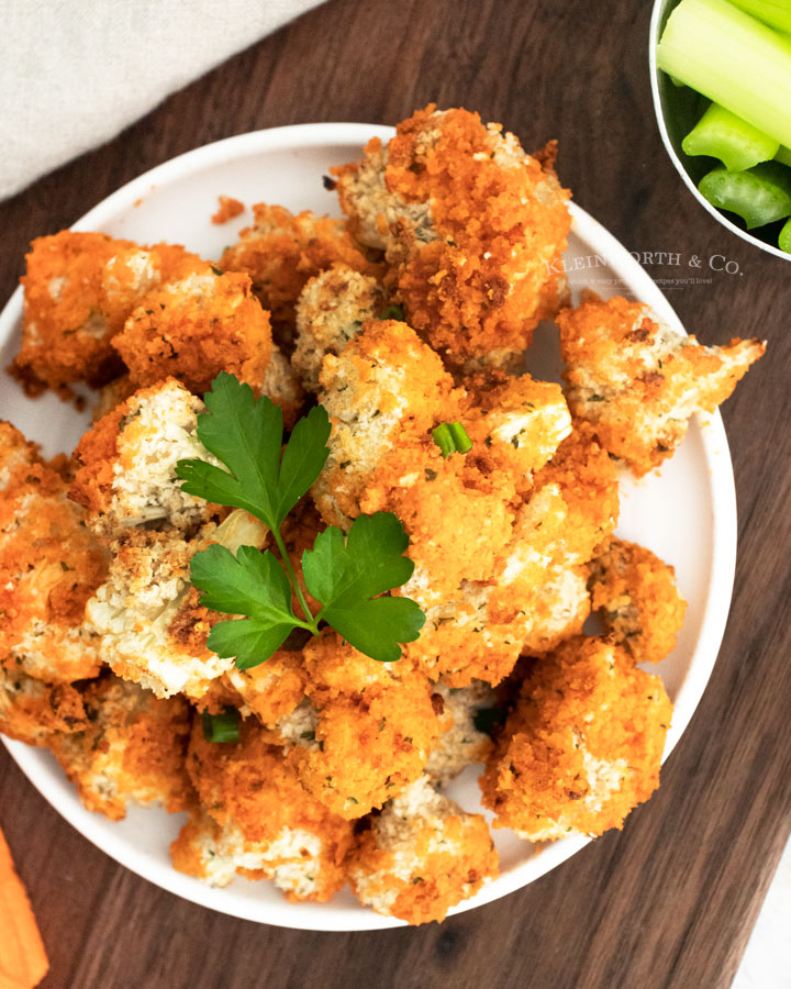 Vegetarian Buffalo Cauliflower Bites