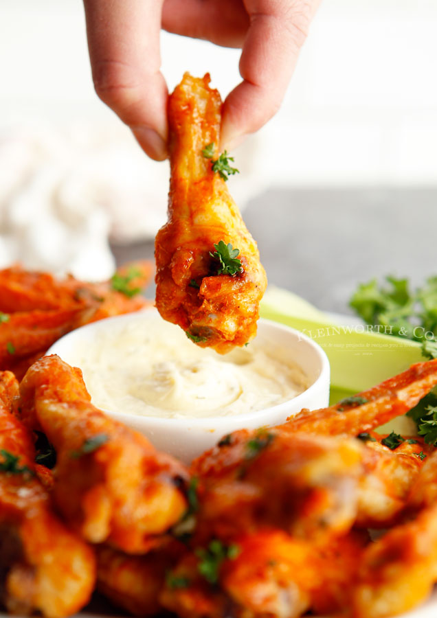 dipping chicken wings