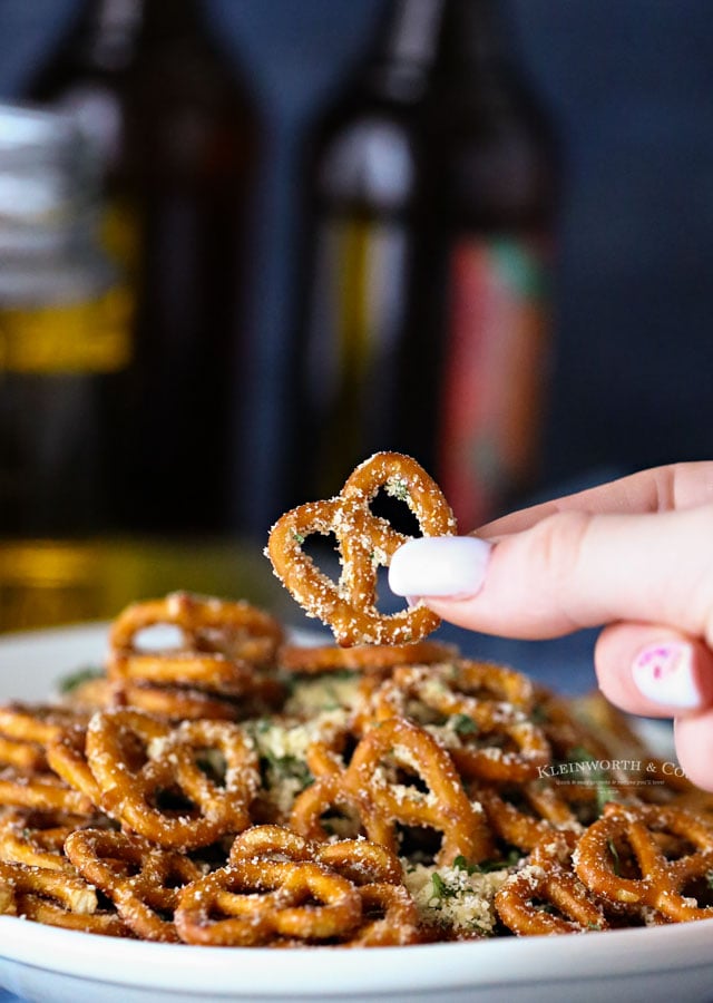 snack recipe for Garlic Pretzels