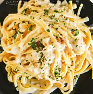 Instant Pot Shrimp Alfredo