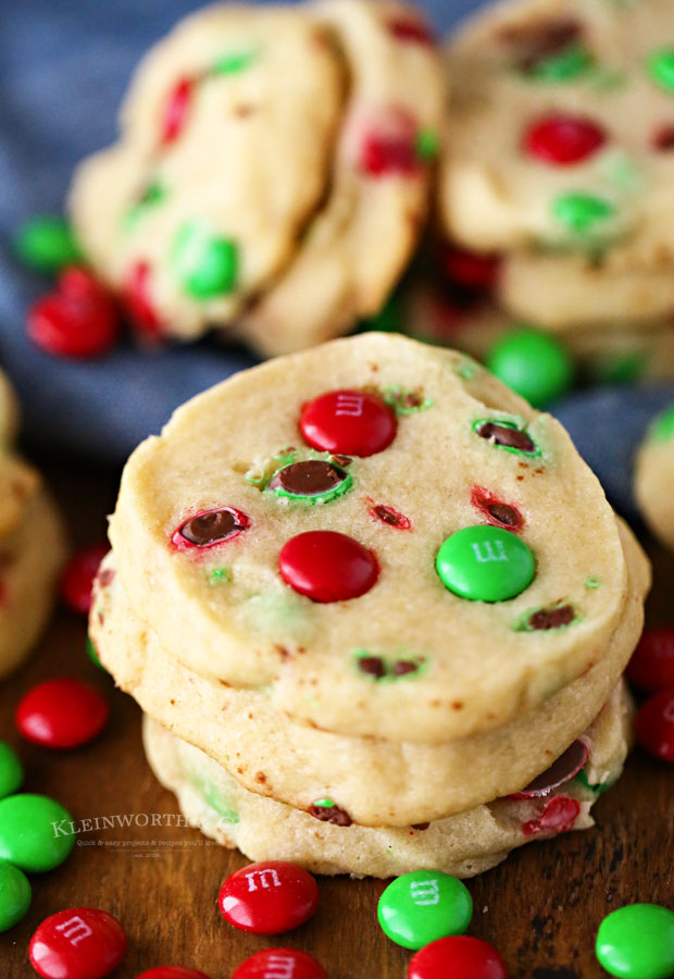 Christmas M&M Cookies