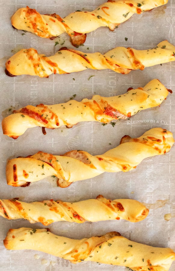 baked pizza dippers