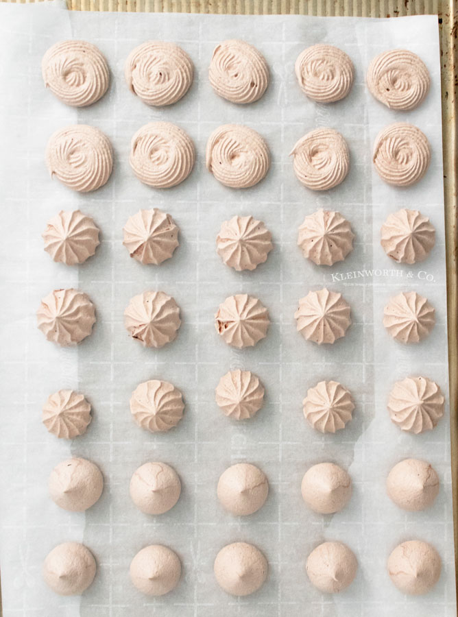 Baked Chocolate Meringue Cookies