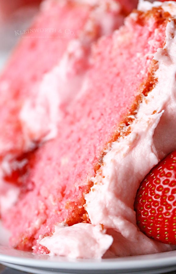 2 layer Strawberry Cake