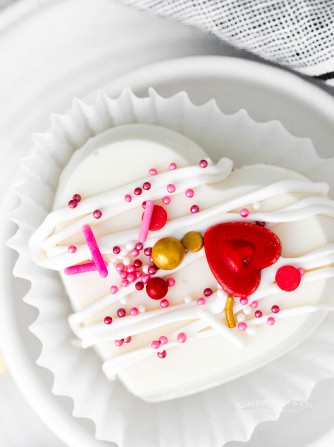 Cute Valentine Hot Chocolate Bombs