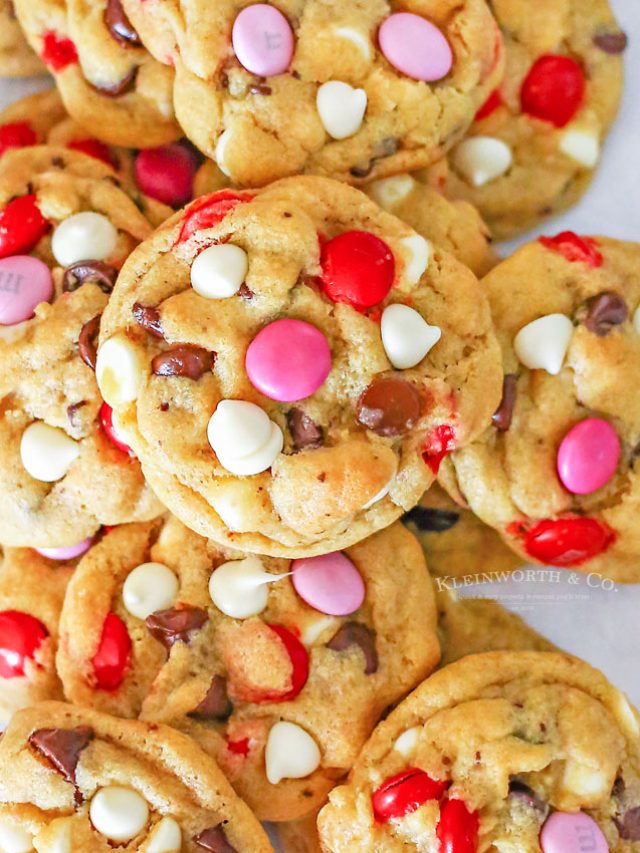 Easy Valentine’s Day Chocolate Chip Cookies Recipe
