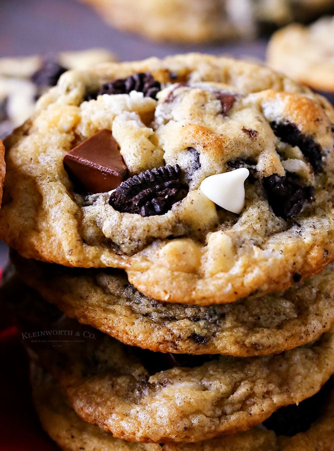 buttery cookies with Oreos