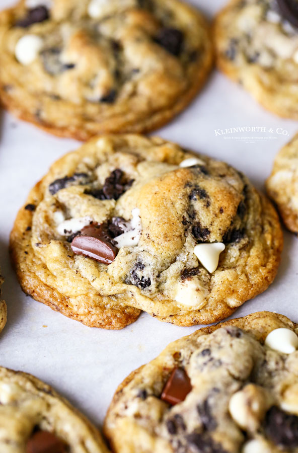 chocolate chunk buttery cookies